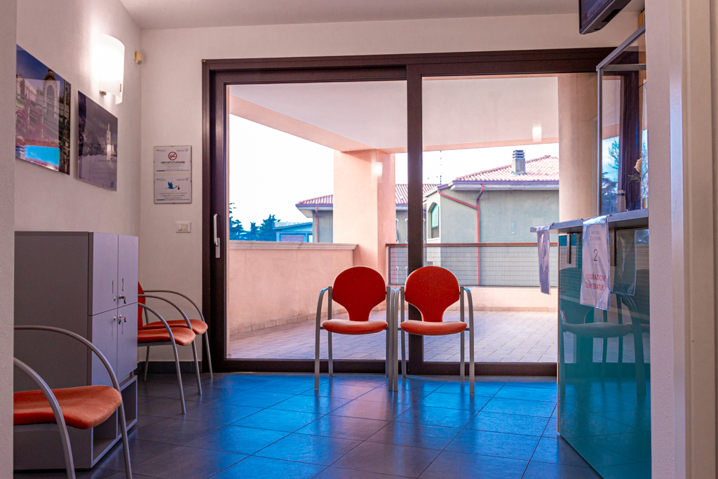 Sala d'attesa dello Studio Dentistico Subiaco Salgarello